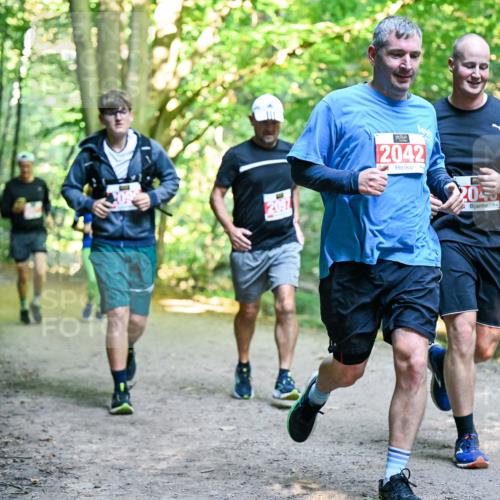 28.09.2025 - 33. Volkslauf durch das schöne Alstertal Dr. Thomas Lammeyer http://msf.ph/oto/8955507 28.09.2025 10:41:49 Laufen 2097, 2042, 200 meine-sportfotos.de