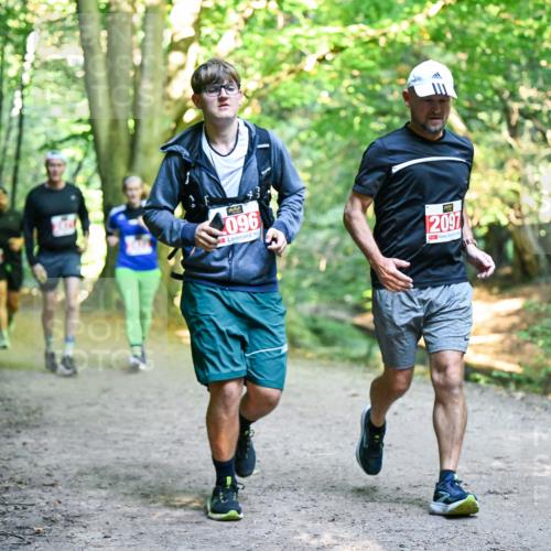 28.09.2025 - 33. Volkslauf durch das schöne Alstertal Dr. Thomas Lammeyer http://msf.ph/oto/8955511 28.09.2025 10:41:49 Laufen 096, 2097 meine-sportfotos.de
