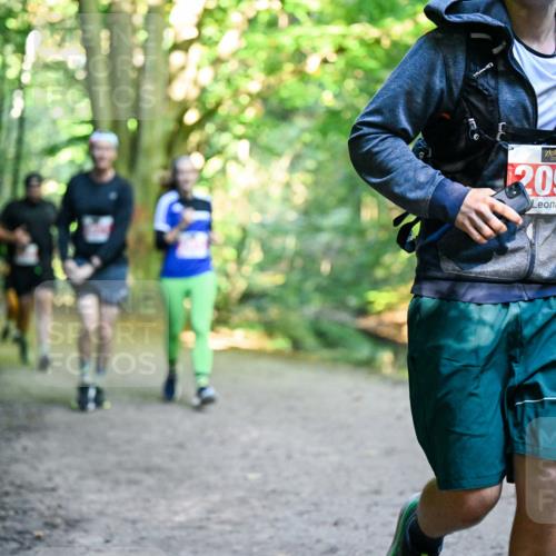 28.09.2025 - 33. Volkslauf durch das schöne Alstertal Dr. Thomas Lammeyer http://msf.ph/oto/8955520 28.09.2025 10:41:50 Laufen 2096 meine-sportfotos.de