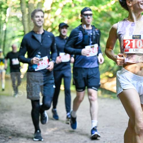 28.09.2025 - 33. Volkslauf durch das schöne Alstertal Dr. Thomas Lammeyer http://msf.ph/oto/8955618 28.09.2025 10:42:08 Laufen 2104 meine-sportfotos.de