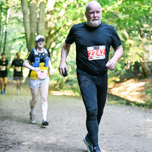 28.09.2025 - 33. Volkslauf durch das schöne Alstertal Dr. Thomas Lammeyer http://msf.ph/oto/8955642 28.09.2025 10:42:12 Laufen 2242 meine-sportfotos.de