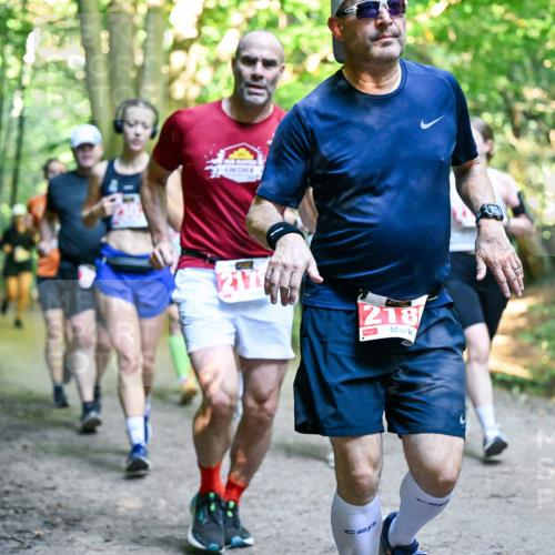 28.09.2025 - 33. Volkslauf durch das schöne Alstertal Dr. Thomas Lammeyer http://msf.ph/oto/8955700 28.09.2025 10:42:21 Laufen 218 meine-sportfotos.de