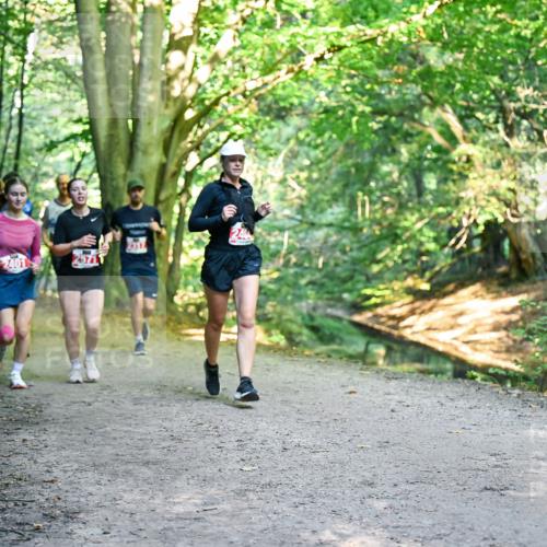 28.09.2025 - 33. Volkslauf durch das schöne Alstertal Dr. Thomas Lammeyer http://msf.ph/oto/8955719 28.09.2025 10:42:26 Laufen 2401 meine-sportfotos.de