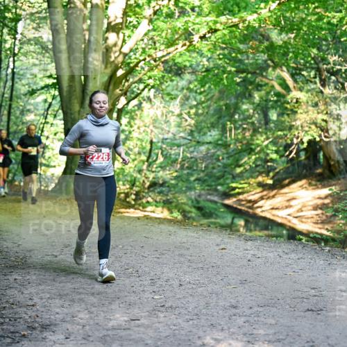 28.09.2025 - 33. Volkslauf durch das schöne Alstertal Dr. Thomas Lammeyer http://msf.ph/oto/8955783 28.09.2025 10:42:42 Laufen 2226 meine-sportfotos.de