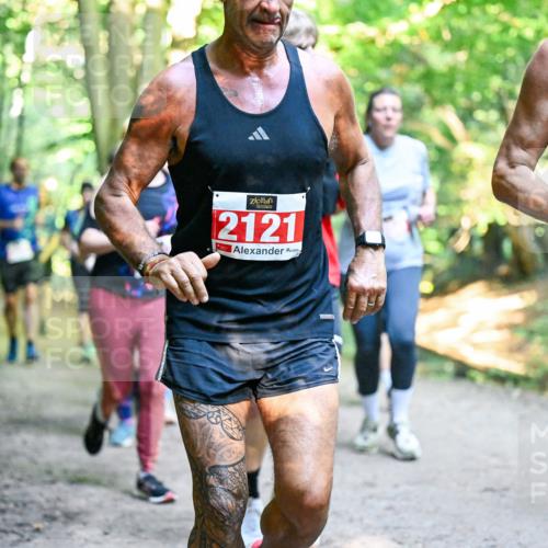 28.09.2025 - 33. Volkslauf durch das schöne Alstertal Dr. Thomas Lammeyer http://msf.ph/oto/8955825 28.09.2025 10:42:50 Laufen 2121, 2519 meine-sportfotos.de