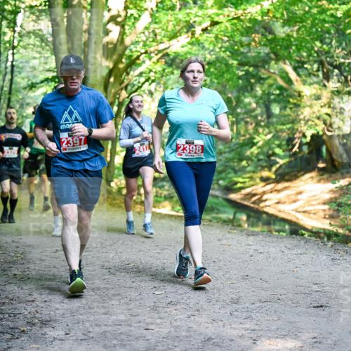 28.09.2025 - 33. Volkslauf durch das schöne Alstertal Dr. Thomas Lammeyer http://msf.ph/oto/8956221 28.09.2025 10:44:08 Laufen 2397, 2417, 2398 meine-sportfotos.de