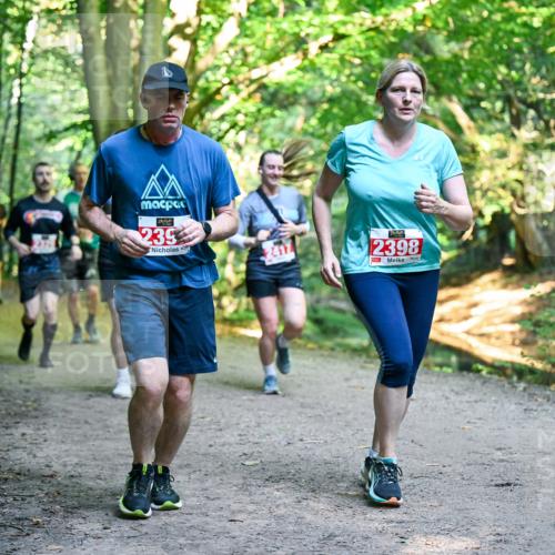 28.09.2025 - 33. Volkslauf durch das schöne Alstertal Dr. Thomas Lammeyer http://msf.ph/oto/8956227 28.09.2025 10:44:09 Laufen 239, 2398 meine-sportfotos.de