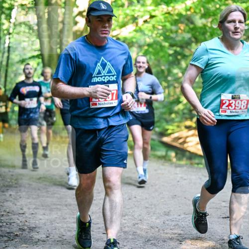 28.09.2025 - 33. Volkslauf durch das schöne Alstertal Dr. Thomas Lammeyer http://msf.ph/oto/8956232 28.09.2025 10:44:10 Laufen 2398 meine-sportfotos.de
