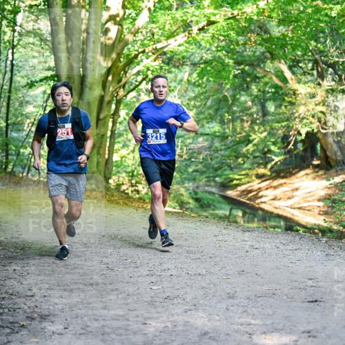 28.09.2025 - 33. Volkslauf durch das schöne Alstertal Dr. Thomas Lammeyer http://msf.ph/oto/8956328 28.09.2025 10:44:32 Laufen 3215 meine-sportfotos.de