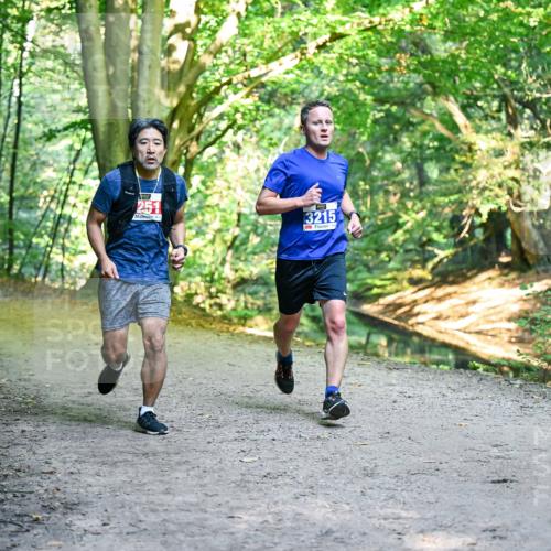 28.09.2025 - 33. Volkslauf durch das schöne Alstertal Dr. Thomas Lammeyer http://msf.ph/oto/8956329 28.09.2025 10:44:33 Laufen 3215 meine-sportfotos.de