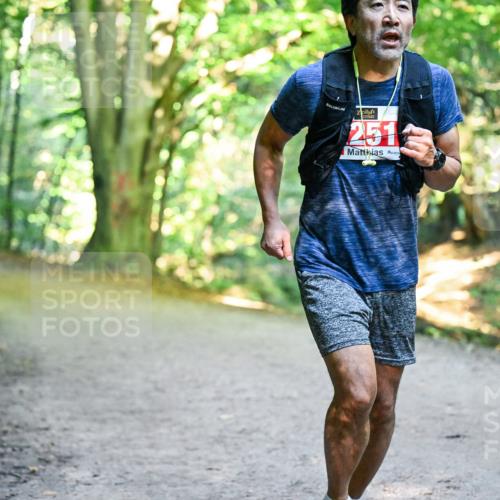 28.09.2025 - 33. Volkslauf durch das schöne Alstertal Dr. Thomas Lammeyer http://msf.ph/oto/8956339 28.09.2025 10:44:34 Laufen 251 meine-sportfotos.de