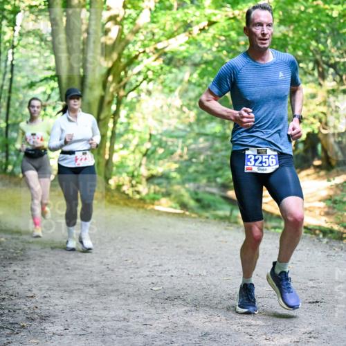 28.09.2025 - 33. Volkslauf durch das schöne Alstertal Dr. Thomas Lammeyer http://msf.ph/oto/8956382 28.09.2025 10:44:45 Laufen 3256 meine-sportfotos.de