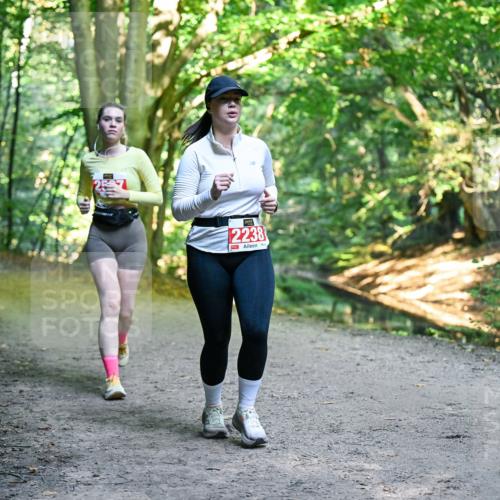 28.09.2025 - 33. Volkslauf durch das schöne Alstertal Dr. Thomas Lammeyer http://msf.ph/oto/8956391 28.09.2025 10:44:47 Laufen 2238 meine-sportfotos.de