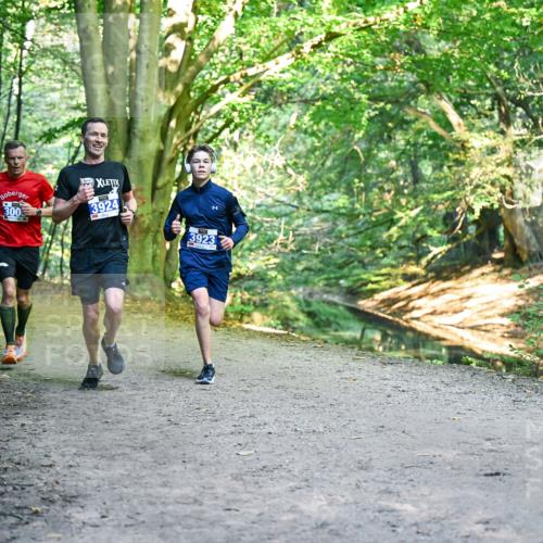 28.09.2025 - 33. Volkslauf durch das schöne Alstertal Dr. Thomas Lammeyer http://msf.ph/oto/8956432 28.09.2025 10:44:56 Laufen 300, 3924, 3923 meine-sportfotos.de