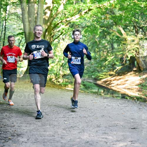 28.09.2025 - 33. Volkslauf durch das schöne Alstertal Dr. Thomas Lammeyer http://msf.ph/oto/8956437 28.09.2025 10:44:57 Laufen 3005, 047, 392, 3923 meine-sportfotos.de