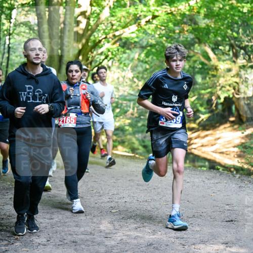 28.09.2025 - 33. Volkslauf durch das schöne Alstertal Dr. Thomas Lammeyer http://msf.ph/oto/8956468 28.09.2025 10:45:03 Laufen 2165, 39 meine-sportfotos.de