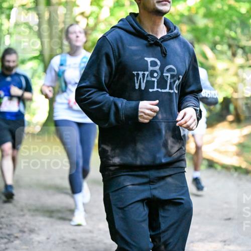28.09.2025 - 33. Volkslauf durch das schöne Alstertal Dr. Thomas Lammeyer http://msf.ph/oto/8956479 28.09.2025 10:45:04 Laufen  meine-sportfotos.de