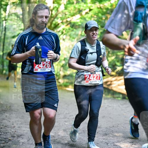 28.09.2025 - 33. Volkslauf durch das schöne Alstertal Dr. Thomas Lammeyer http://msf.ph/oto/8956490 28.09.2025 10:45:06 Laufen 2426, 2427, 2164 meine-sportfotos.de