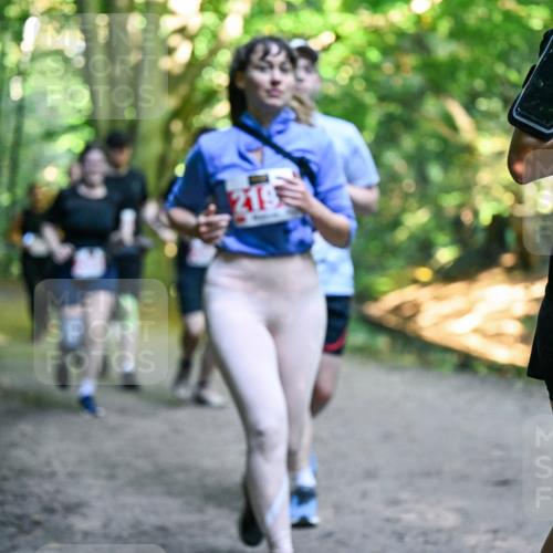 28.09.2025 - 33. Volkslauf durch das schöne Alstertal Dr. Thomas Lammeyer http://msf.ph/oto/8956603 28.09.2025 10:45:24 Laufen 219, 22 meine-sportfotos.de