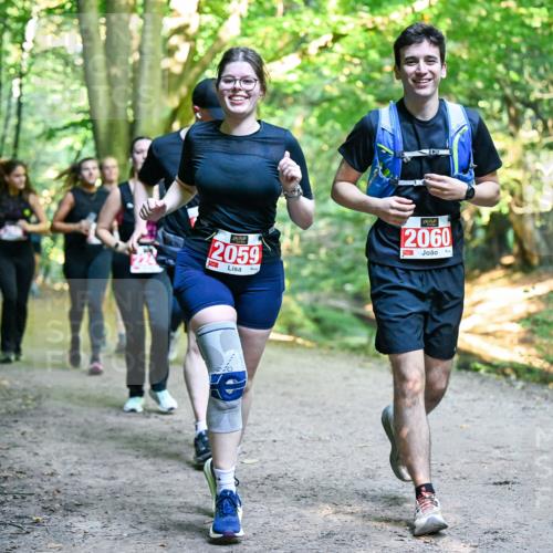 28.09.2025 - 33. Volkslauf durch das schöne Alstertal Dr. Thomas Lammeyer http://msf.ph/oto/8956615 28.09.2025 10:45:25 Laufen 2059, 2060, 1 meine-sportfotos.de