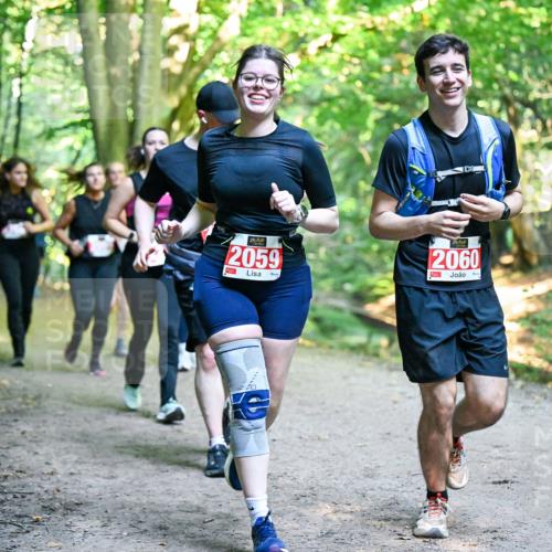 28.09.2025 - 33. Volkslauf durch das schöne Alstertal Dr. Thomas Lammeyer http://msf.ph/oto/8956616 28.09.2025 10:45:25 Laufen 2059, 2060, 1 meine-sportfotos.de