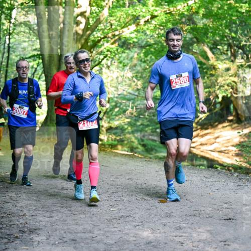 28.09.2025 - 33. Volkslauf durch das schöne Alstertal Dr. Thomas Lammeyer http://msf.ph/oto/8956664 28.09.2025 10:45:34 Laufen 2007, 2102, 2580 meine-sportfotos.de