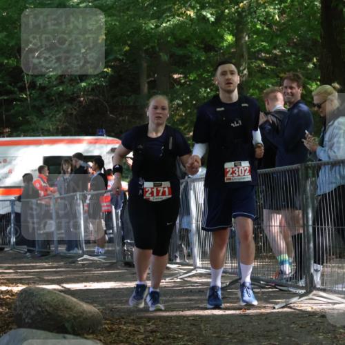 28.09.2025 - 33. Volkslauf durch das schöne Alstertal Strokosch-Dieckow http://msf.ph/oto/8956988 28.09.2025 12:59:43 Ziel 2171, 2302 meine-sportfotos.de