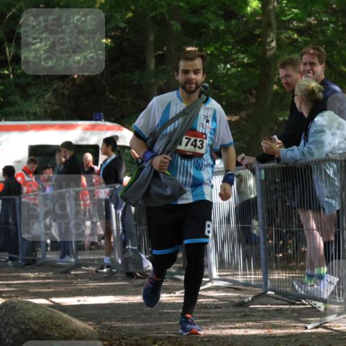28.09.2025 - 33. Volkslauf durch das schöne Alstertal Strokosch-Dieckow http://msf.ph/oto/8957022 28.09.2025 12:59:59 Ziel 1743 meine-sportfotos.de