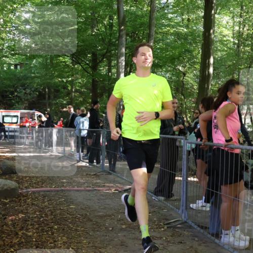 28.09.2025 - 33. Volkslauf durch das schöne Alstertal Strokosch-Dieckow http://msf.ph/oto/8957503 28.09.2025 13:03:19 Ziel  meine-sportfotos.de
