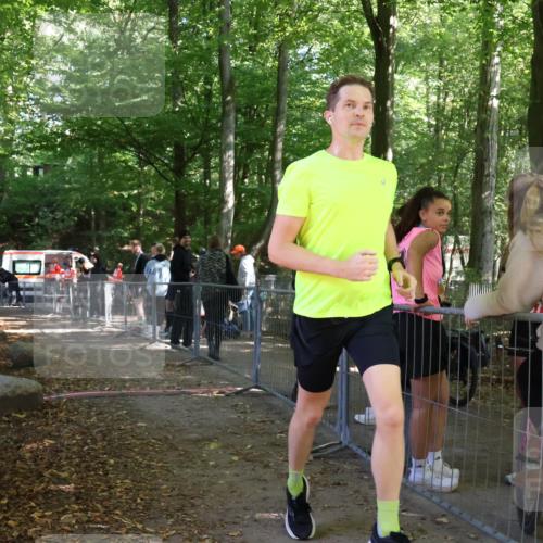 28.09.2025 - 33. Volkslauf durch das schöne Alstertal Strokosch-Dieckow http://msf.ph/oto/8957512 28.09.2025 13:03:20 Ziel  meine-sportfotos.de