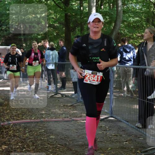28.09.2025 - 33. Volkslauf durch das schöne Alstertal Strokosch-Dieckow http://msf.ph/oto/8957585 28.09.2025 13:03:34 Ziel 2105, 2641 meine-sportfotos.de