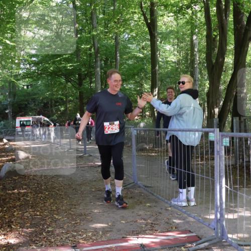 28.09.2025 - 33. Volkslauf durch das schöne Alstertal Strokosch-Dieckow http://msf.ph/oto/8958299 28.09.2025 13:14:00 Ziel  meine-sportfotos.de