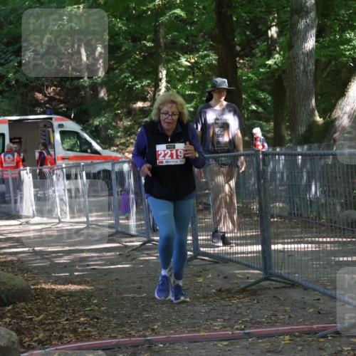 28.09.2025 - 33. Volkslauf durch das schöne Alstertal Strokosch-Dieckow http://msf.ph/oto/8958648 28.09.2025 13:38:54 Ziel 2219 meine-sportfotos.de