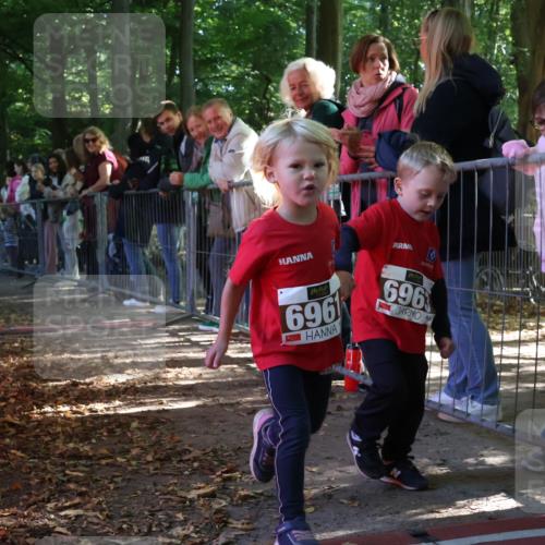28.09.2025 - 33. Volkslauf durch das schöne Alstertal Strokosch-Dieckow http://msf.ph/oto/8959261 28.09.2025 10:44:01 Ziel  meine-sportfotos.de