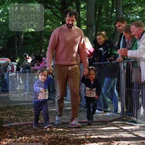 28.09.2025 - 33. Volkslauf durch das schöne Alstertal Strokosch-Dieckow http://msf.ph/oto/8959276 28.09.2025 10:44:27 Ziel  meine-sportfotos.de