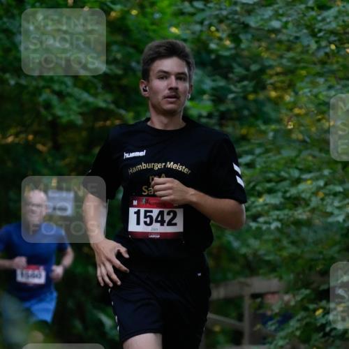 28.09.2025 - 33. Volkslauf durch das schöne Alstertal Patografie http://msf.ph/oto/8965918 28.09.2025 09:11:47 Laufen 1542 meine-sportfotos.de