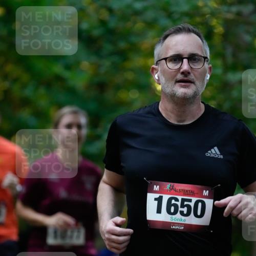 28.09.2025 - 33. Volkslauf durch das schöne Alstertal Patografie http://msf.ph/oto/8966062 28.09.2025 09:18:07 Laufen 1650 meine-sportfotos.de