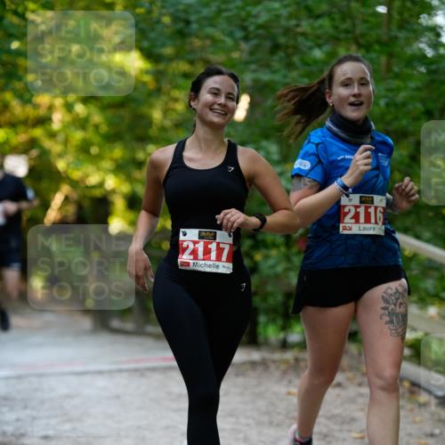 28.09.2025 - 33. Volkslauf durch das schöne Alstertal Patografie http://msf.ph/oto/8966341 28.09.2025 09:36:21 Laufen 2117, 1, 2116 meine-sportfotos.de