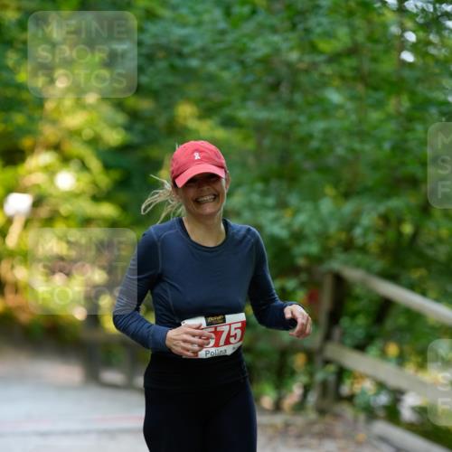 28.09.2025 - 33. Volkslauf durch das schöne Alstertal Patografie http://msf.ph/oto/8966556 28.09.2025 09:48:05 Laufen 75 meine-sportfotos.de