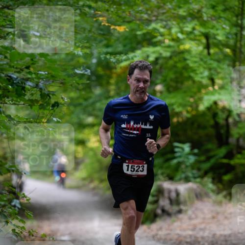 28.09.2025 - 33. Volkslauf durch das schöne Alstertal Patografie http://msf.ph/oto/8966663 28.09.2025 09:58:57 Laufen 33, 1523 meine-sportfotos.de