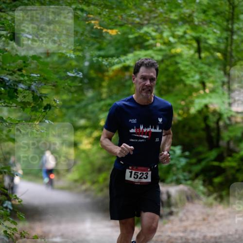 28.09.2025 - 33. Volkslauf durch das schöne Alstertal Patografie http://msf.ph/oto/8966664 28.09.2025 09:58:57 Laufen 1523, 33 meine-sportfotos.de