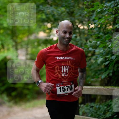 28.09.2025 - 33. Volkslauf durch das schöne Alstertal Patografie http://msf.ph/oto/8966752 28.09.2025 10:09:05 Laufen 30, 1570 meine-sportfotos.de