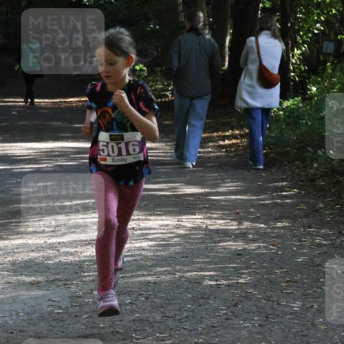 28.09.2025 - 33. Volkslauf durch das schöne Alstertal Strokosch-Dieckow http://msf.ph/oto/8967830 28.09.2025 10:44:41 Laufen 5015, 5016 meine-sportfotos.de