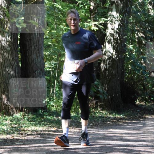 28.09.2025 - 33. Volkslauf durch das schöne Alstertal Strokosch-Dieckow http://msf.ph/oto/8974860 28.09.2025 13:10:37 Laufen  meine-sportfotos.de