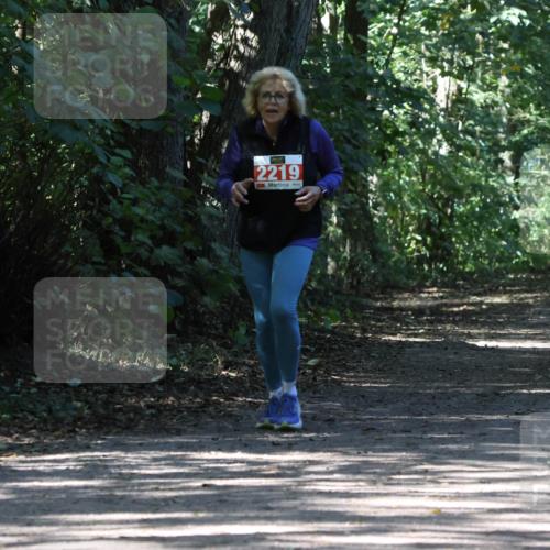 28.09.2025 - 33. Volkslauf durch das schöne Alstertal Strokosch-Dieckow http://msf.ph/oto/8974917 28.09.2025 13:35:05 Laufen 2219 meine-sportfotos.de