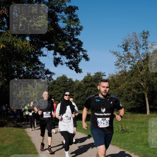 28.09.2025 - 33. Volkslauf durch das schöne Alstertal Fabian Wolf http://msf.ph/oto/8975066 28.09.2025 10:35:47 Laufen 3181, 3901, 3293 meine-sportfotos.de