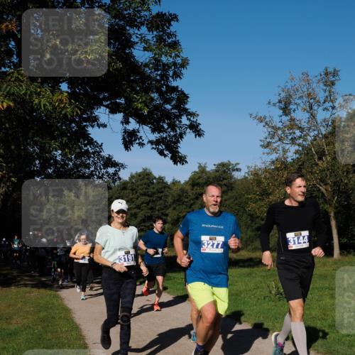 28.09.2025 - 33. Volkslauf durch das schöne Alstertal Fabian Wolf http://msf.ph/oto/8975147 28.09.2025 10:36:01 Laufen 3191, 3277, 3144 meine-sportfotos.de