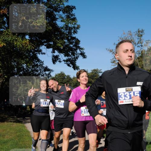 28.09.2025 - 33. Volkslauf durch das schöne Alstertal Fabian Wolf http://msf.ph/oto/8975199 28.09.2025 10:36:08 Laufen 3170, 58, 3221, 131, 3315 meine-sportfotos.de