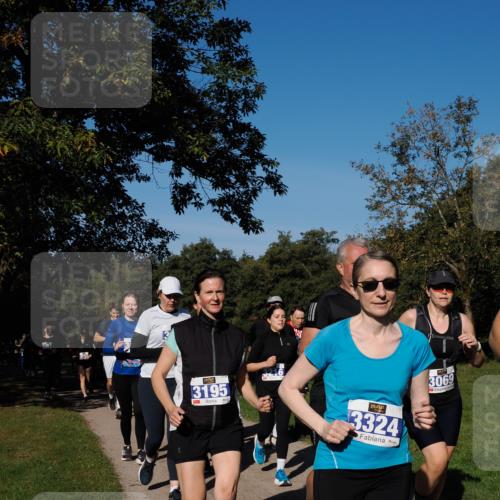 28.09.2025 - 33. Volkslauf durch das schöne Alstertal Fabian Wolf http://msf.ph/oto/8975284 28.09.2025 10:36:18 Laufen 3195, 3324, 3069 meine-sportfotos.de