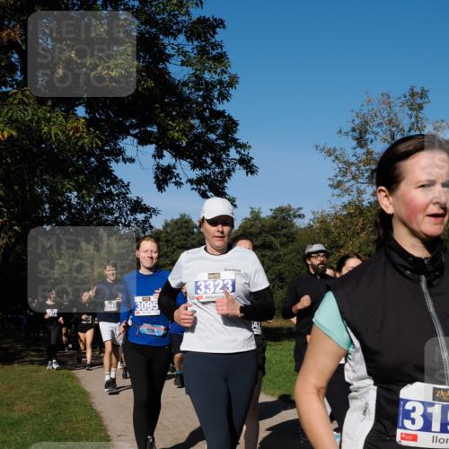 28.09.2025 - 33. Volkslauf durch das schöne Alstertal Fabian Wolf http://msf.ph/oto/8975296 28.09.2025 10:36:19 Laufen 3949, 3095, 3323, 31 meine-sportfotos.de